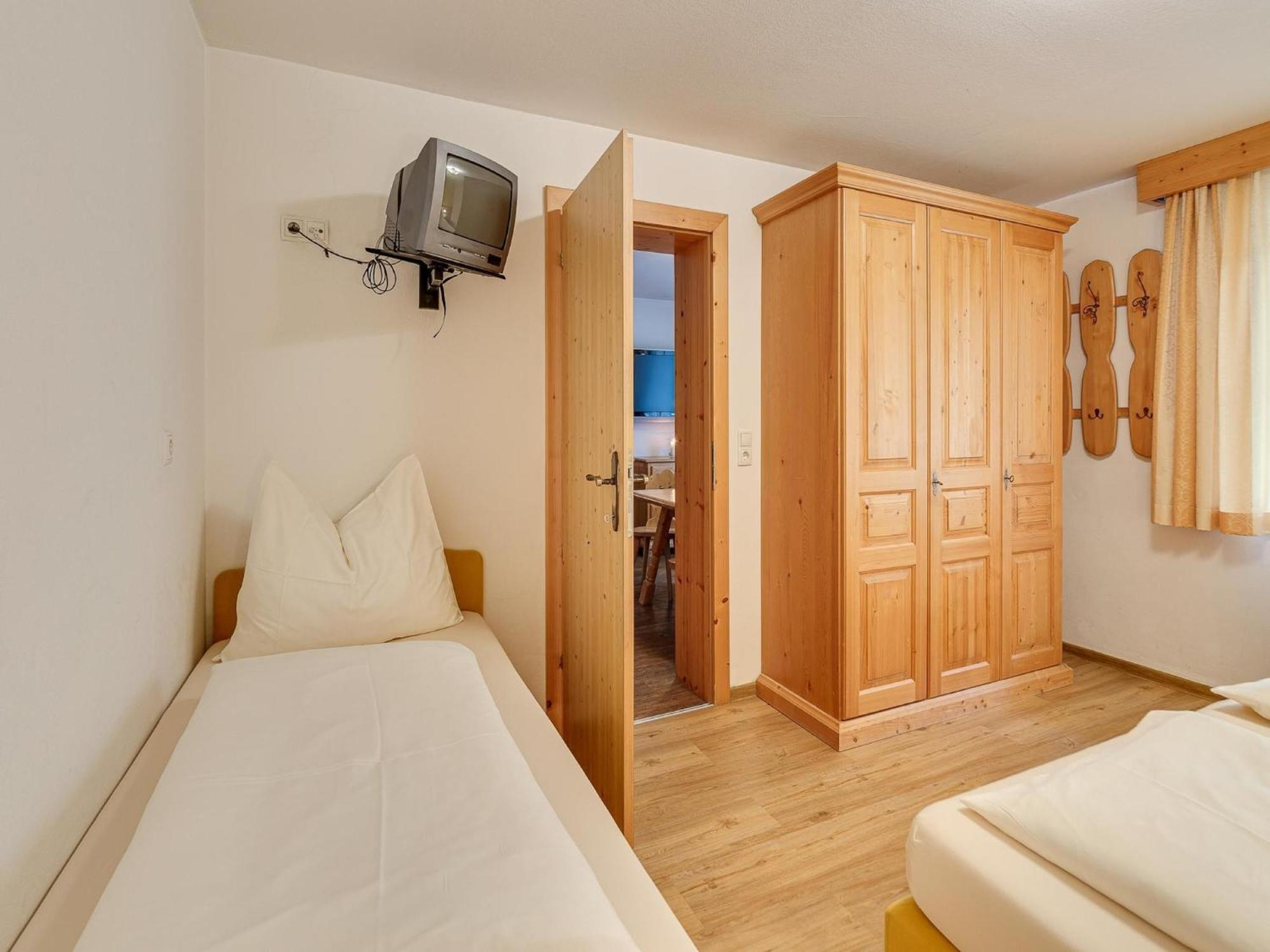 Cosy Apartment In F Gen Fugen Bagian luar foto